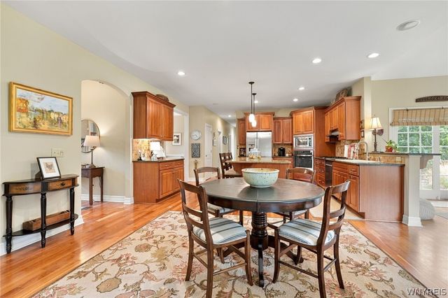 108 Laurel Lane, Amherst, NY 14221