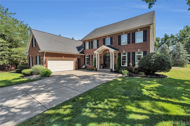 108 Laurel Lane, Amherst, NY 14221