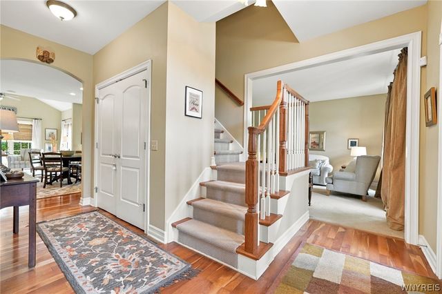 108 Laurel Lane, Amherst, NY 14221
