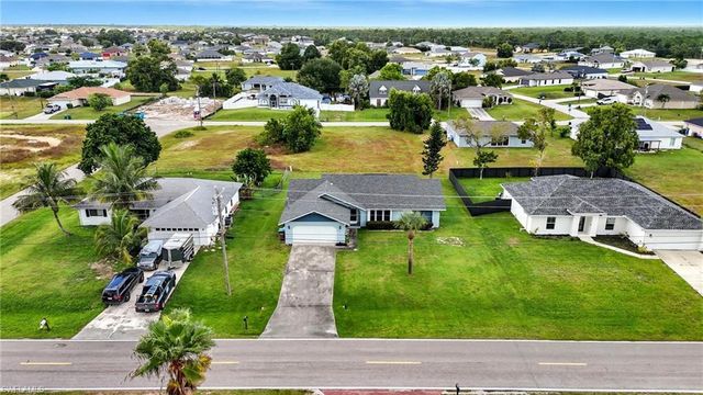 3218 Santa Barbara BLVD N, Cape Coral, FL 33993