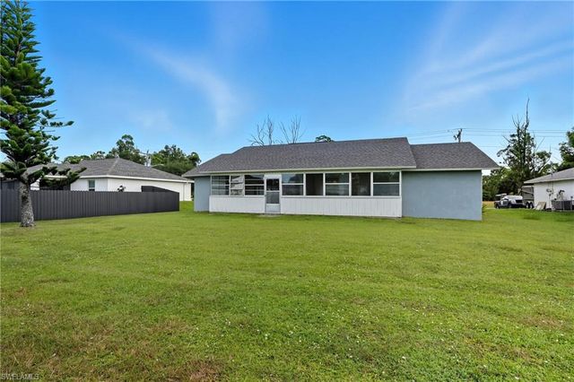 3218 Santa Barbara BLVD N, Cape Coral, FL 33993