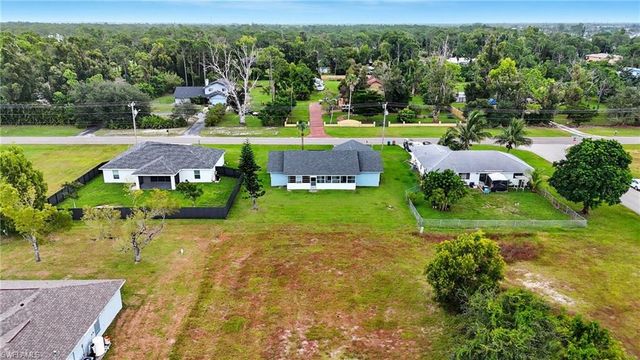 3218 Santa Barbara BLVD N, Cape Coral, FL 33993