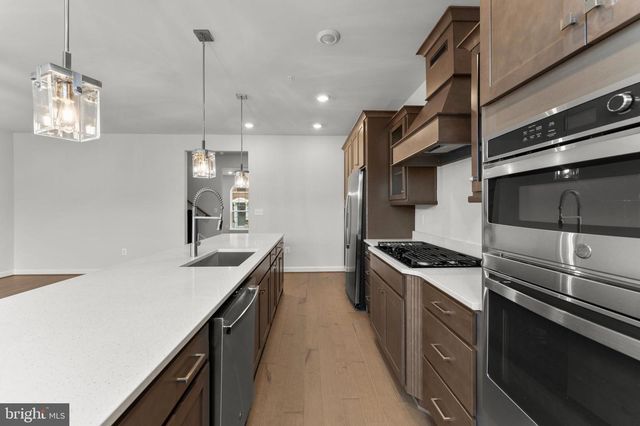 608 CATAMARAN WAY, National Harbor, MD 20745