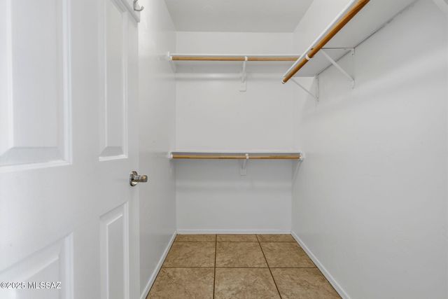 8244 S Lost Mountain Road, Tucson, AZ 85747