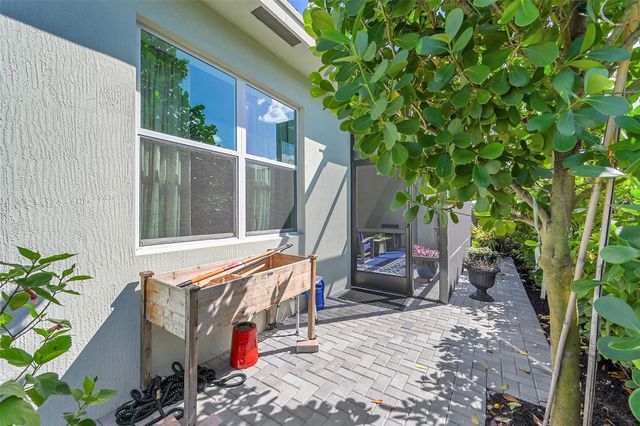 13443 Noble Drive, Delray Beach, FL 33484