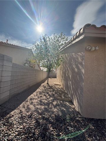 9144 Amber Waves Street, Las Vegas, NV 89123