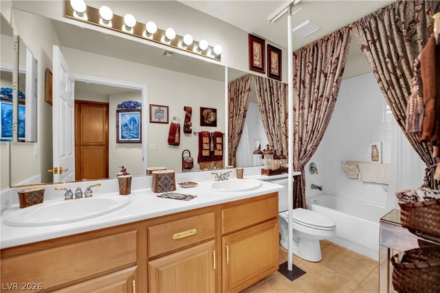 9144 Amber Waves Street, Las Vegas, NV 89123