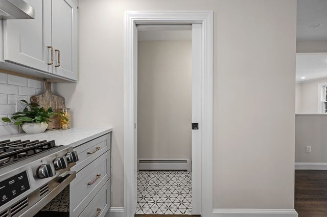 89 William, Worcester, MA 01609