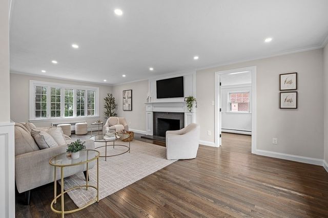 89 William, Worcester, MA 01609