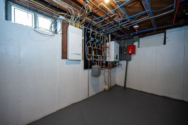 89 William, Worcester, MA 01609