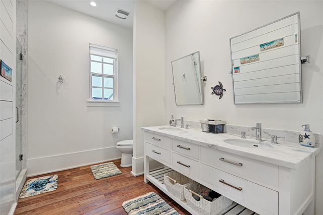 17725 Glei, Galveston, TX 77554