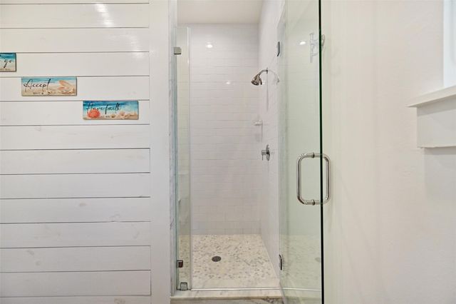 17725 Glei, Galveston, TX 77554