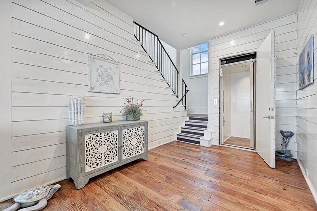 17725 Glei, Galveston, TX 77554
