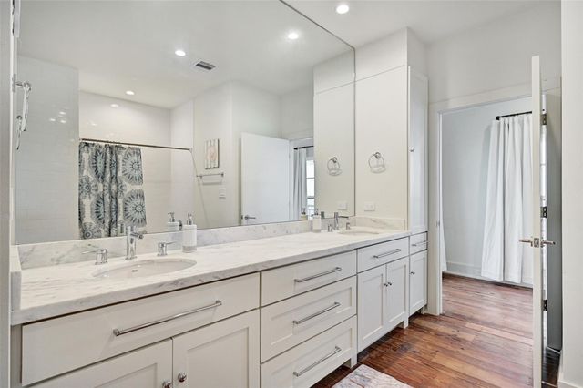 17725 Glei, Galveston, TX 77554