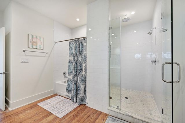 17725 Glei, Galveston, TX 77554