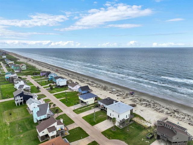 17725 Glei, Galveston, TX 77554