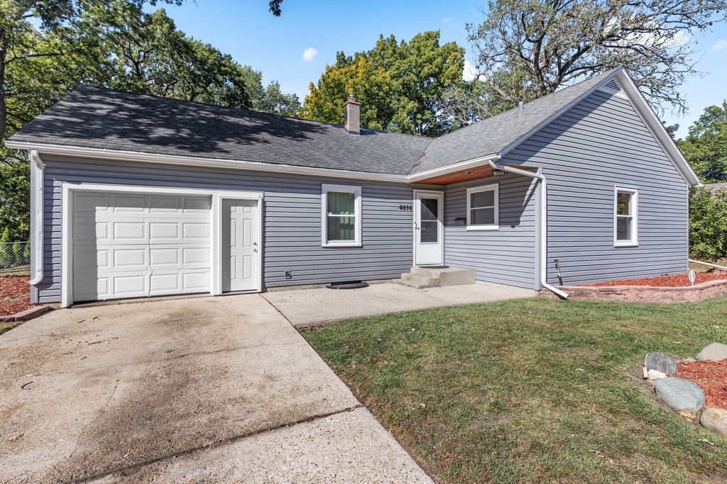 4814 Illinois Street, Loves Park, IL 61111