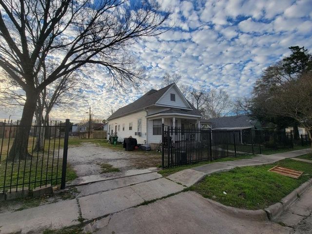 1905 Chapman Street, Houston, TX 77009
