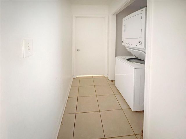 660 Browning Lane, Conyers, GA 30013