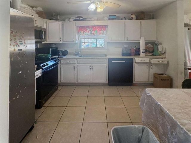 660 Browning Lane, Conyers, GA 30013