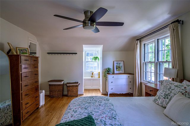 656 W Maplehurst Street, Ferndale, MI 48220