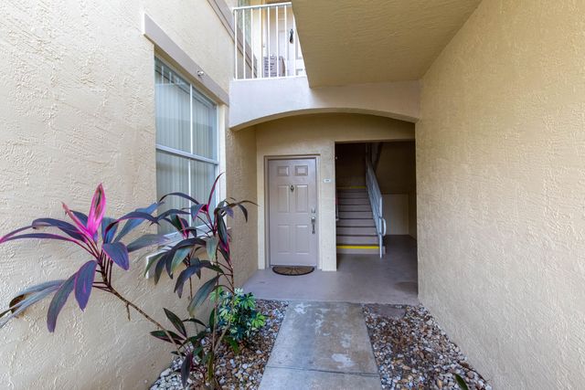2100 Greenview Shores Boulevard 505, Wellington, FL 33414