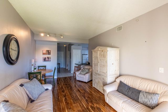 2100 Greenview Shores Boulevard 505, Wellington, FL 33414