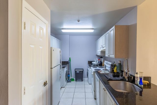 2100 Greenview Shores Boulevard 505, Wellington, FL 33414