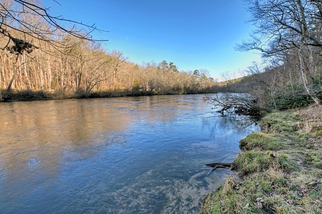 315 River Retreat Road, Blue Ridge, GA 30513