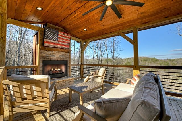 315 River Retreat Road, Blue Ridge, GA 30513