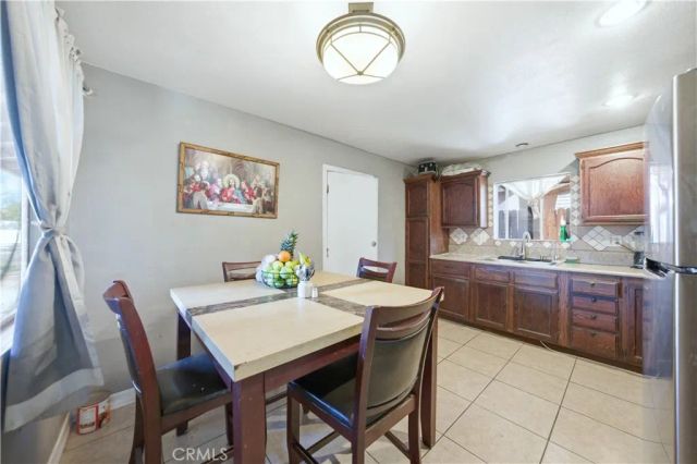 1230 Arthur Avenue, Riverside, CA 92501