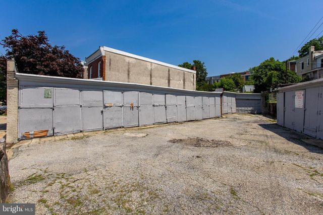 3811 MANAYUNK AVE, Philadelphia, PA 19128