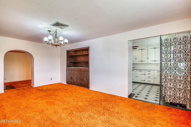 6540 MCNUTT Road, Anthony, NM 88021