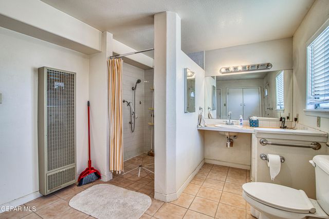 6540 MCNUTT Road, Anthony, NM 88021