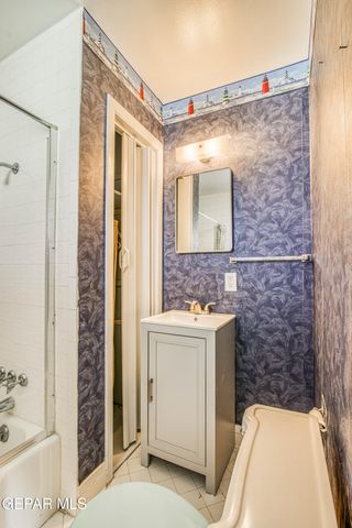 6540 MCNUTT Road, Anthony, NM 88021