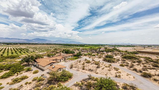 6540 MCNUTT Road, Anthony, NM 88021