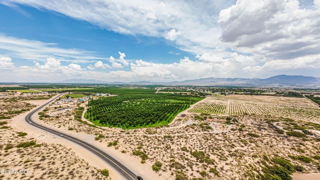 6540 MCNUTT Road, Anthony, NM 88021