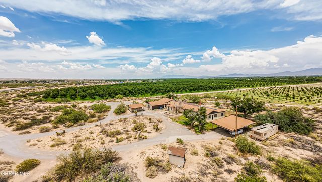 6540 MCNUTT Road, Anthony, NM 88021