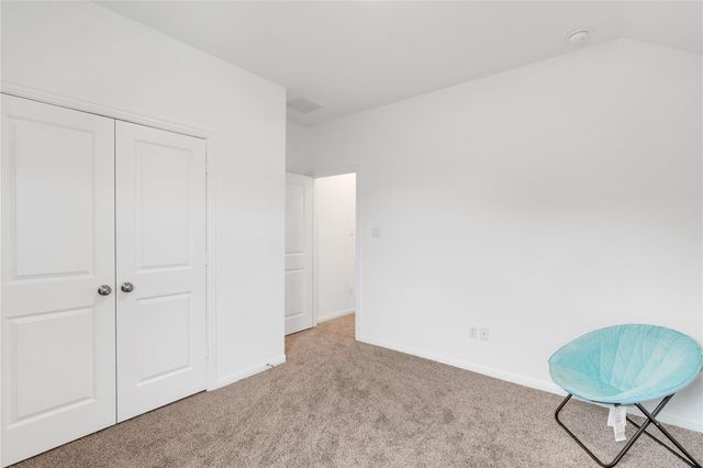 133 Lenera DR, Liberty Hill, TX 78642