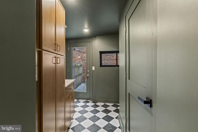 418 SIGEL ST, Philadelphia, PA 19148