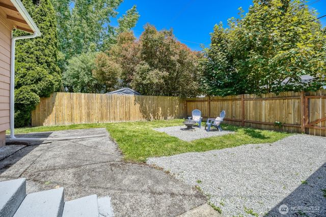3611 E I Street, Tacoma, WA 98404