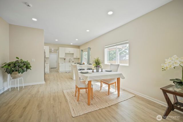 3611 E I Street, Tacoma, WA 98404