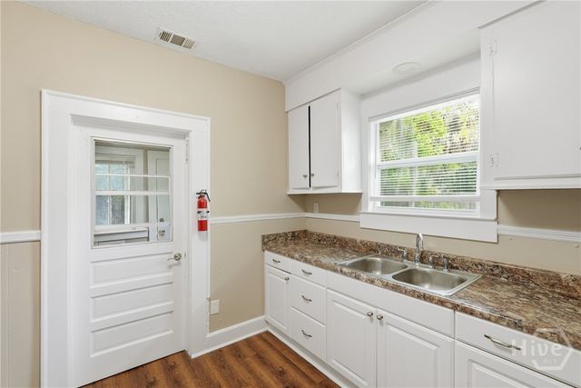 2110 Tennessee Avenue, Savannah, GA 31404