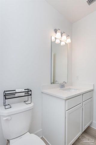 874 Windhill Dr, Cantonment, FL 32533