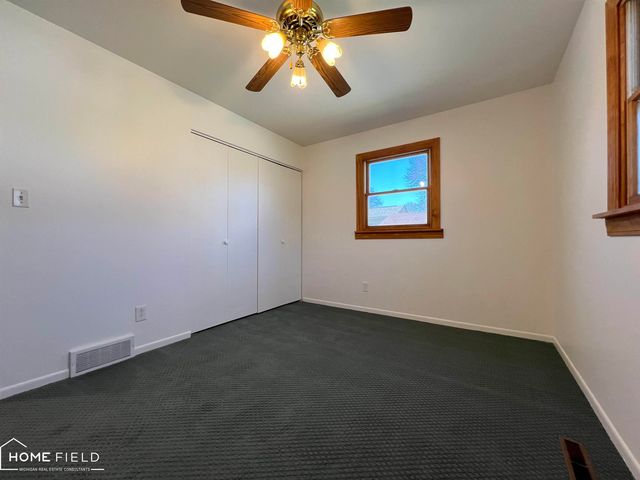 905 E Exchange Street, Owosso, MI 48867