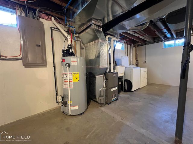 905 E Exchange Street, Owosso, MI 48867