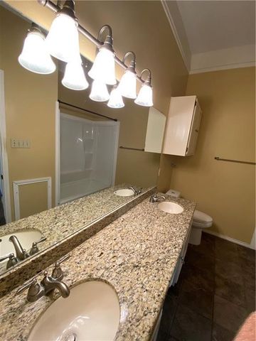 2802 Nueces ST 311, Austin, TX 78705