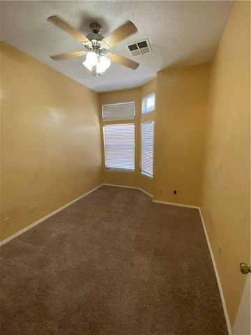 2802 Nueces ST 311, Austin, TX 78705