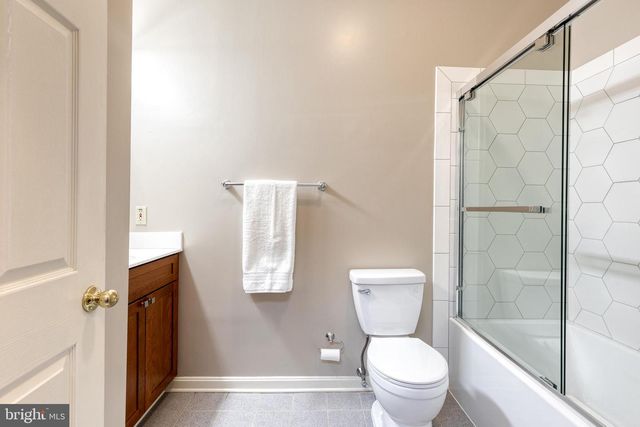 1025 S HANOVER ST, Baltimore, MD 21230