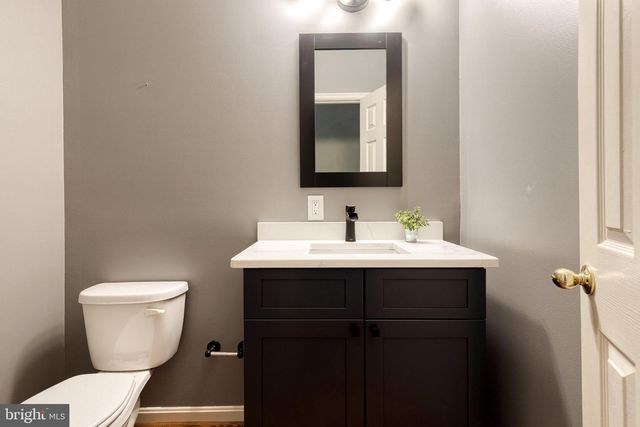 1025 S HANOVER ST, Baltimore, MD 21230